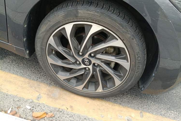 Used Hyundai Elantra (6th Generation / Lingdong) 2019 1.4T Dual-Clutch Xuan Dong · Dynamic Model Right Front Wheel Hub