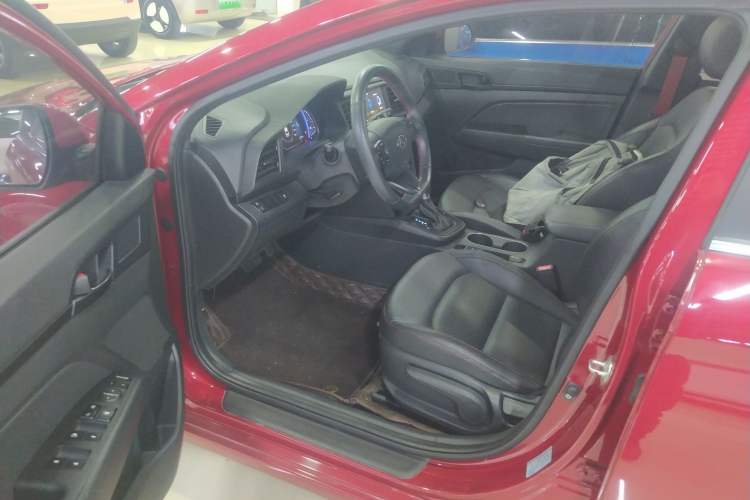 Used Hyundai Elantra (6th Generation / Lingdong) 2019 1.4T Dual-Clutch Xuan Dong · Dynamic Model Driver Seat