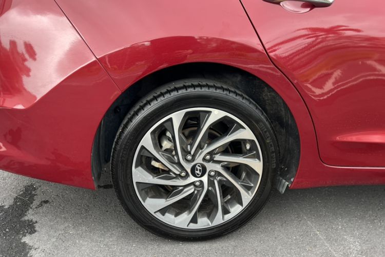 Used Hyundai Elantra (6th Generation / Lingdong) 2019 1.4T Dual-Clutch Xuan Dong · Dynamic Model Exterior 3