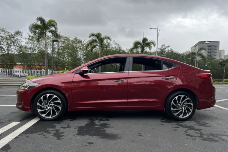 Used Hyundai Elantra (6th Generation / Lingdong) 2019 1.4T Dual-Clutch Xuan Dong · Dynamic Model Exterior 4