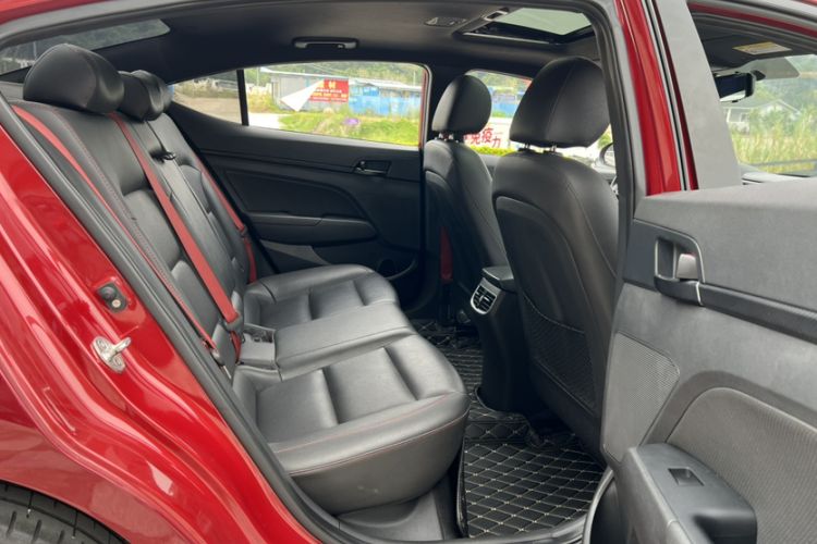 Used Hyundai Elantra (6th Generation / Lingdong) 2019 1.4T Dual-Clutch Xuan Dong · Dynamic Model Interior 1