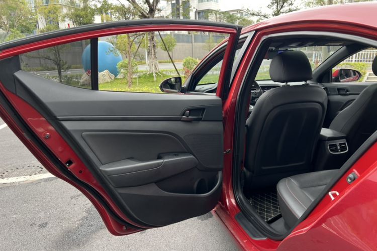 Used Hyundai Elantra (6th Generation / Lingdong) 2019 1.4T Dual-Clutch Xuan Dong · Dynamic Model Interior 7