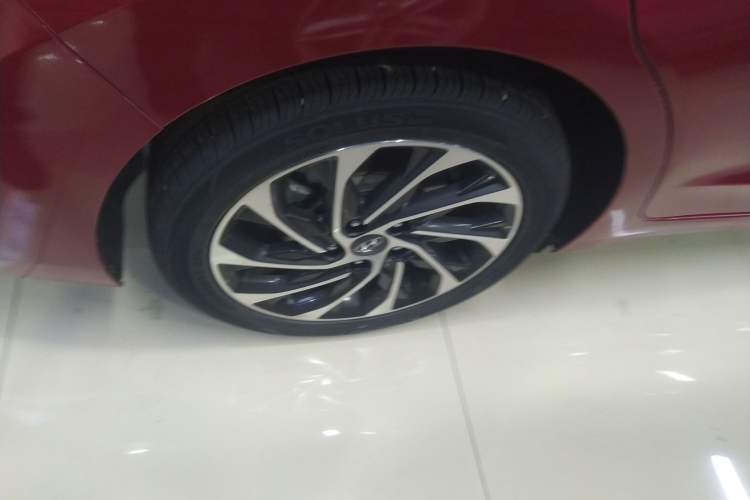 Used Hyundai Elantra (6th Generation / Lingdong) 2019 1.4T Dual-Clutch Xuan Dong · Dynamic Model Right Rear Wheel Hub
