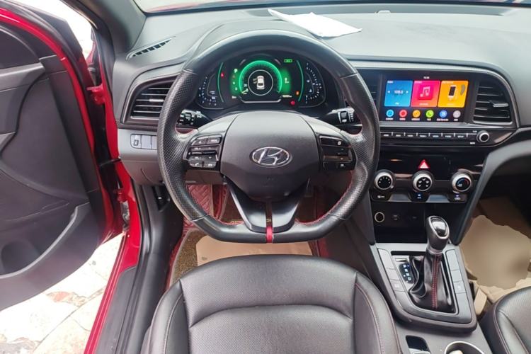 Used Hyundai Elantra (6th Generation / Lingdong) 2019 1.4T Dual-Clutch Xuan Dong · Dynamic Model Steering Wheel
