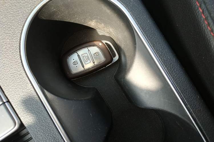 Used Hyundai Elantra (6th Generation / Lingdong) 2019 1.4T Dual-Clutch Xuan Dong · Dynamic Model Vehicle Key