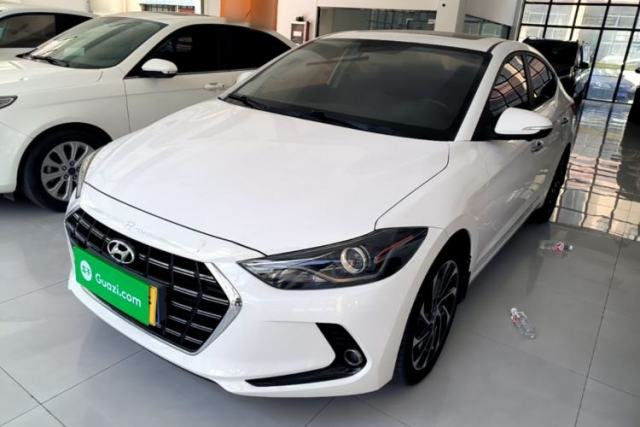 Ojetý Hyundai Elantra (6th Generation / Lingdong) 2019 1.5L CVT ZhiXuan – Elite Version