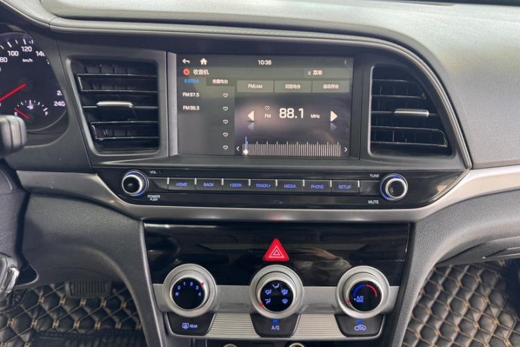 Used Hyundai Elantra (6th Generation / Lingdong) 2019 1.5L CVT ZhiXuan – Elite Version Audio And AC Panel