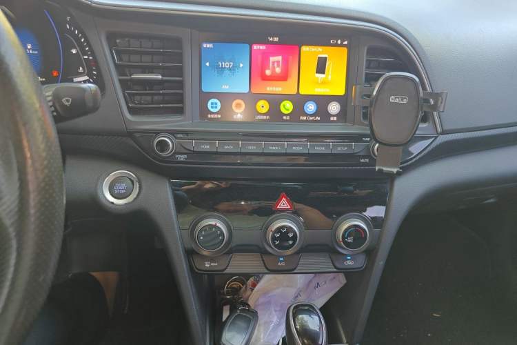 Used Hyundai Elantra (6th Generation / Lingdong) 2019 1.4T Dual-Clutch Xuan Dong · Dynamic Model Audio And AC Panel