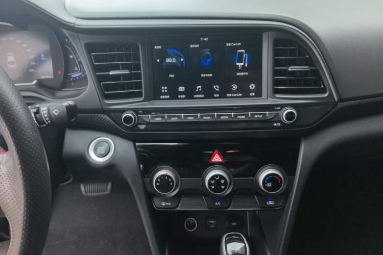 Used Hyundai Elantra (6th Generation / Lingdong) 2019 1.4T Dual-Clutch Xuan Dong · Dynamic Model Audio And AC Panel