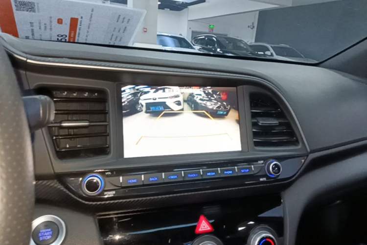 Used Hyundai Elantra (6th Generation / Lingdong) 2019 1.4T Dual-Clutch Xuan Dong · Dynamic Model Audio And AC Panel