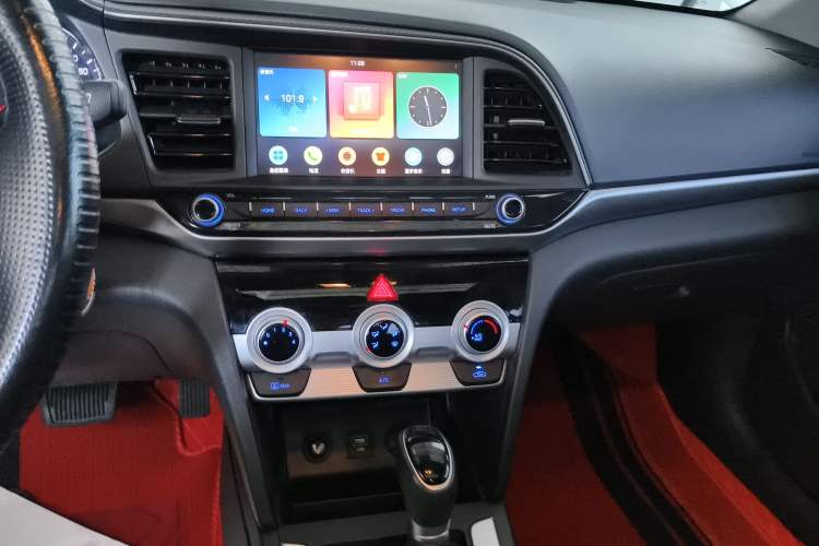 Used Hyundai Elantra (6th Generation / Lingdong) 2019 1.5L CVT ZhiXuan – Elite Version Audio And AC Panel