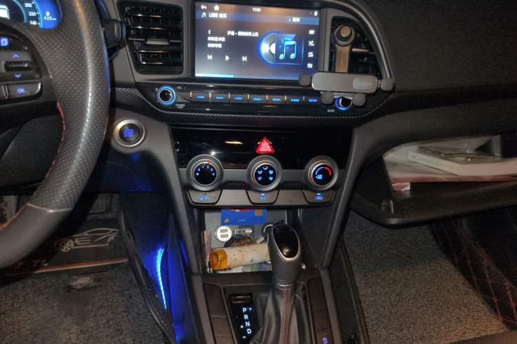 Used Hyundai Elantra (6th Generation / Lingdong) 2019 1.4T Dual-Clutch Xuan Dong · Dynamic Model Audio And AC Panel