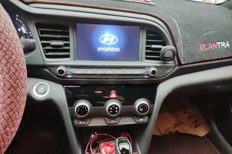 Used Hyundai Elantra (6th Generation / Lingdong) 2019 1.4T Dual-Clutch Xuan Dong · Dynamic Model Audio And AC Panel