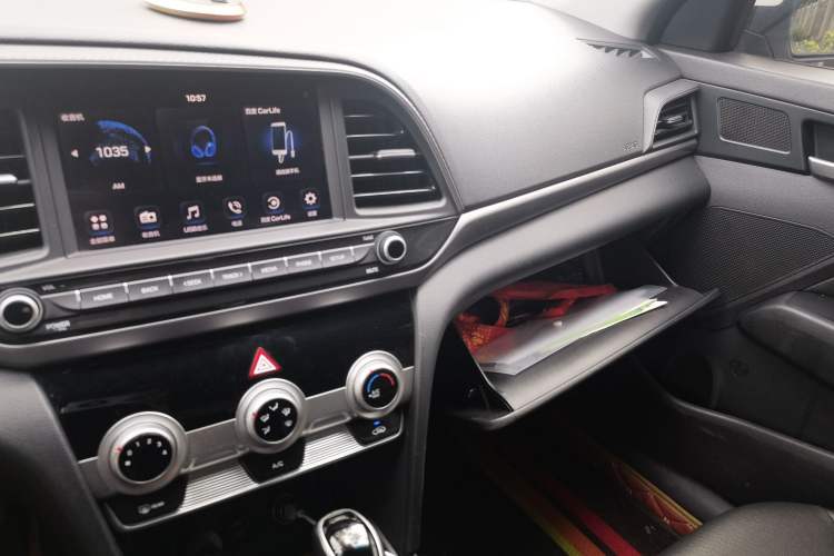 Used Hyundai Elantra (6th Generation / Lingdong) 2019 1.5L CVT ZhiXuan – Elite Version Audio And AC Panel