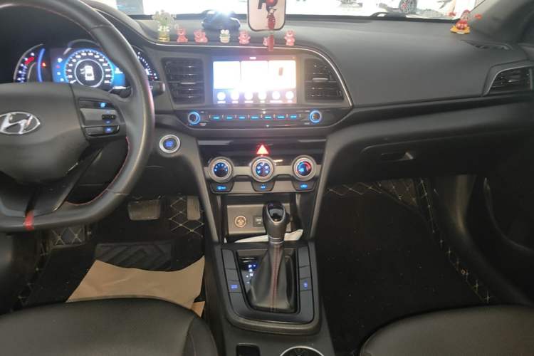 Used Hyundai Elantra (6th Generation / Lingdong) 2019 1.4T Dual-Clutch Xuan Dong · Dynamic Model Audio And AC Panel