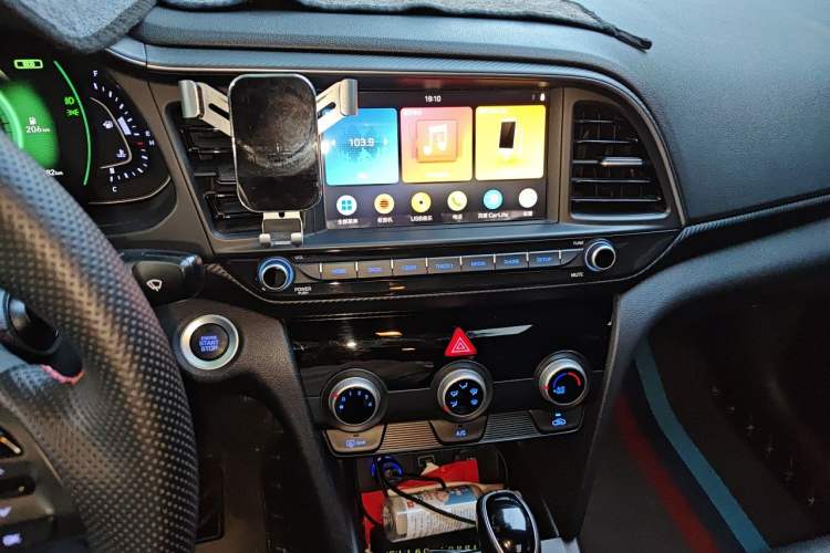 Used Hyundai Elantra (6th Generation / Lingdong) 2019 1.4T Dual-Clutch Xuan Dong · Dynamic Model Audio And AC Panel