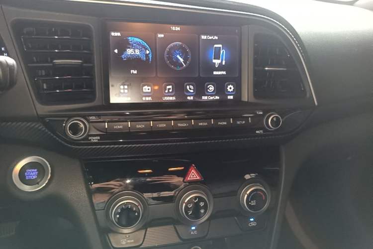 Used Hyundai Elantra (6th Generation / Lingdong) 2019 1.4T Dual-Clutch Xuan Dong · Dynamic Model Audio And AC Panel