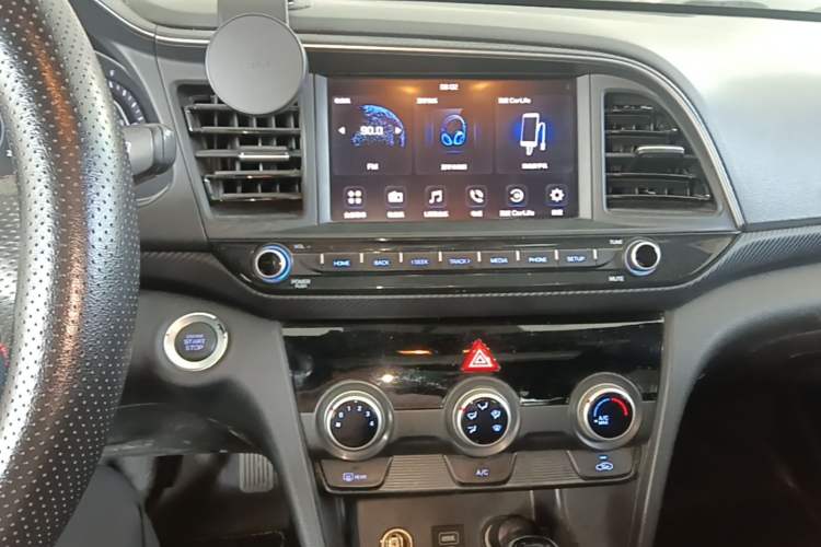 Used Hyundai Elantra (6th Generation / Lingdong) 2019 1.4T Dual-Clutch Xuan Dong · Dynamic Model Audio And AC Panel