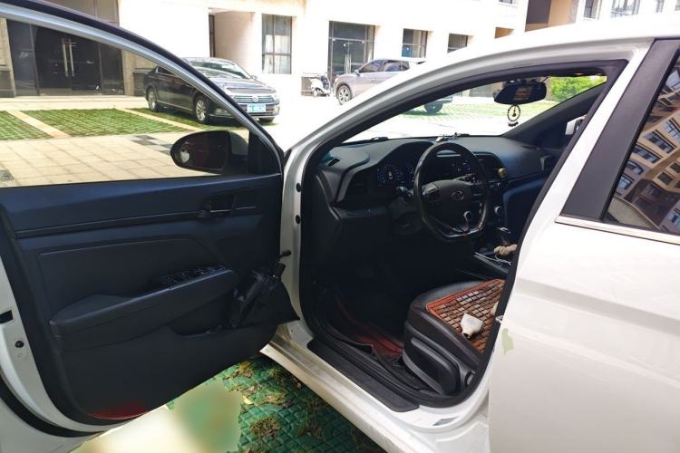 Used Hyundai Elantra (6th Generation / Lingdong) 2019 1.4T Dual-Clutch Xuan Dong · Dynamic Model Driver Seat