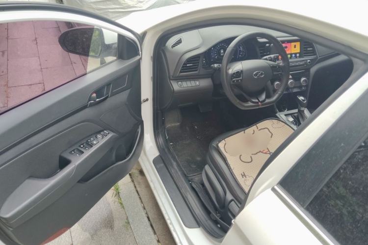 Used Hyundai Elantra (6th Generation / Lingdong) 2019 1.4T Dual-Clutch Xuan Dong · Dynamic Model Driver Seat