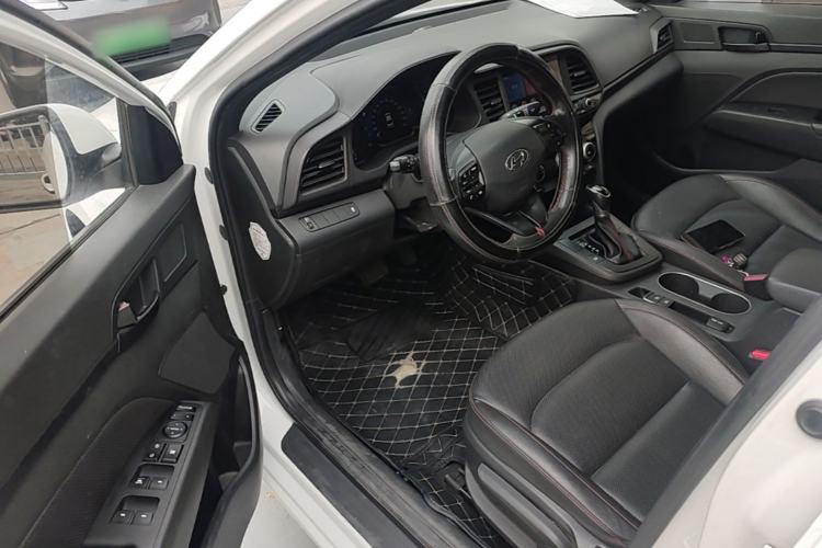 Used Hyundai Elantra (6th Generation / Lingdong) 2019 1.4T Dual-Clutch Xuan Dong · Dynamic Model Driver Seat