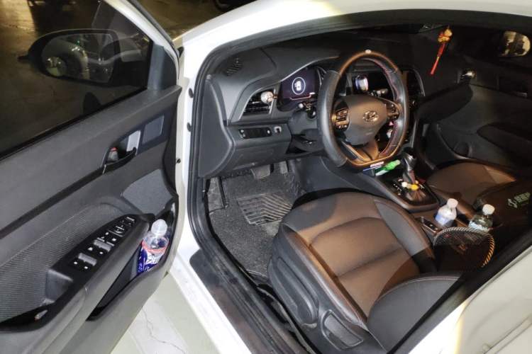 Used Hyundai Elantra (6th Generation / Lingdong) 2019 1.4T Dual-Clutch Xuan Dong · Dynamic Model Driver Seat
