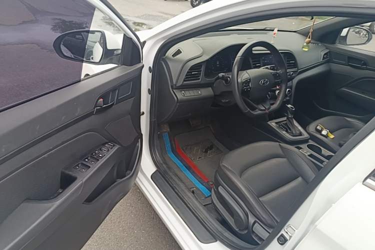 Used Hyundai Elantra (6th Generation / Lingdong) 2019 1.4T Dual-Clutch Xuan Dong · Dynamic Model Driver Seat