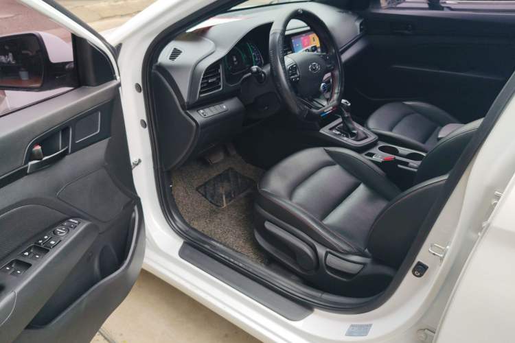 Used Hyundai Elantra (6th Generation / Lingdong) 2019 1.4T Dual-Clutch Xuan Dong · Dynamic Model Driver Seat