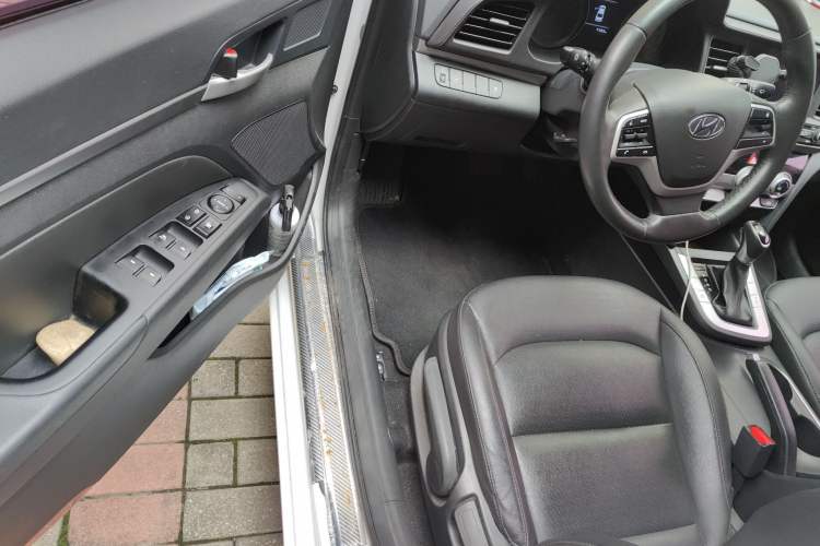Used Hyundai Elantra (6th Generation / Lingdong) 2019 1.5L CVT ZhiXuan – Elite Version Driver Seat
