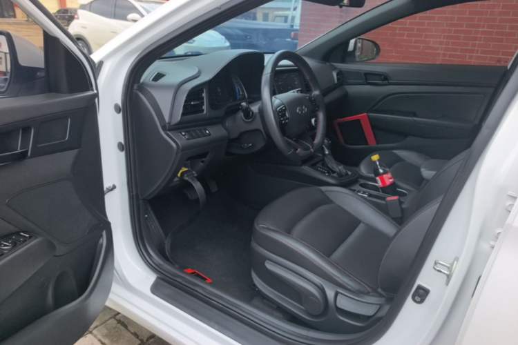 Used Hyundai Elantra (6th Generation / Lingdong) 2019 1.4T Dual-Clutch Xuan Dong · Dynamic Model Driver Seat