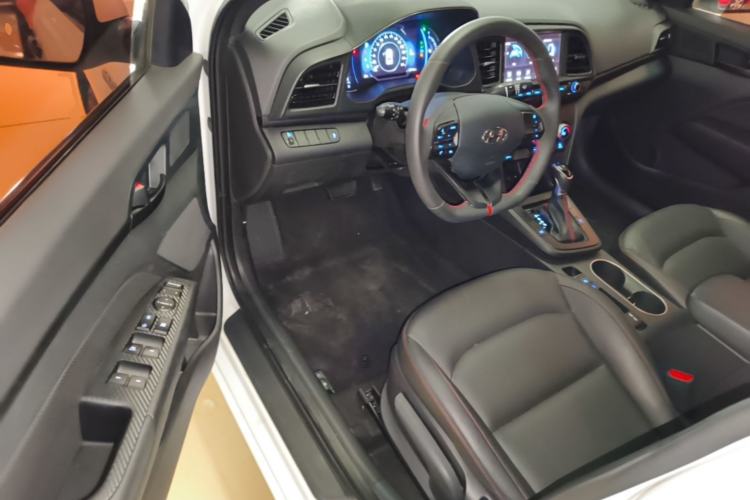Used Hyundai Elantra (6th Generation / Lingdong) 2019 1.4T Dual-Clutch Xuan Dong · Dynamic Model Driver Seat