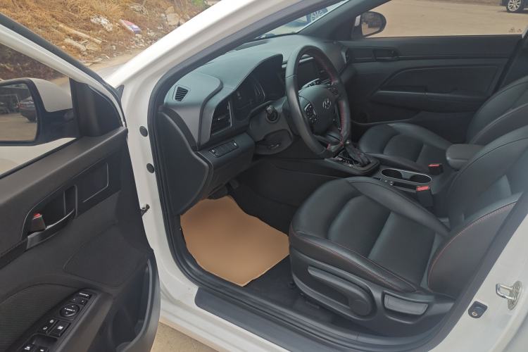 Used Hyundai Elantra (6th Generation / Lingdong) 2019 1.4T Dual-Clutch Xuan Dong · Dynamic Model Driver Seat