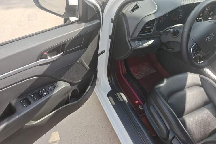 Used Hyundai Elantra (6th Generation / Lingdong) 2019 1.5L CVT ZhiXuan – Elite Version Driver Seat