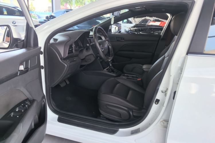 Used Hyundai Elantra (6th Generation / Lingdong) 2019 1.4T Dual-Clutch Xuan Dong · Dynamic Model Driver Seat