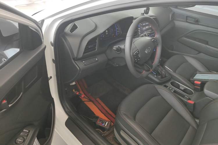 Used Hyundai Elantra (6th Generation / Lingdong) 2019 1.4T Dual-Clutch Xuan Dong · Dynamic Model Driver Seat