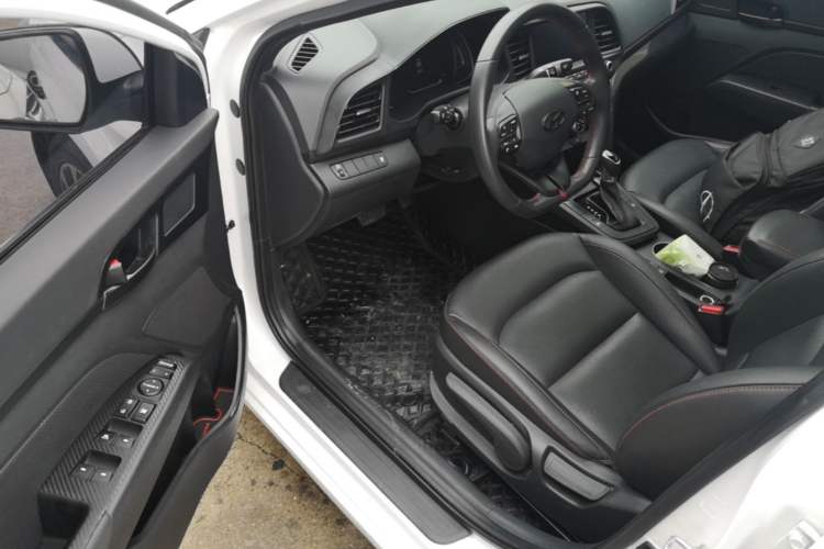Used Hyundai Elantra (6th Generation / Lingdong) 2019 1.4T Dual-Clutch Xuan Dong · Dynamic Model Driver Seat