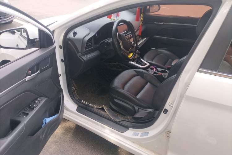 Used Hyundai Elantra (6th Generation / Lingdong) 2019 1.5L CVT Smart & Luxurious Trim Driver Seat