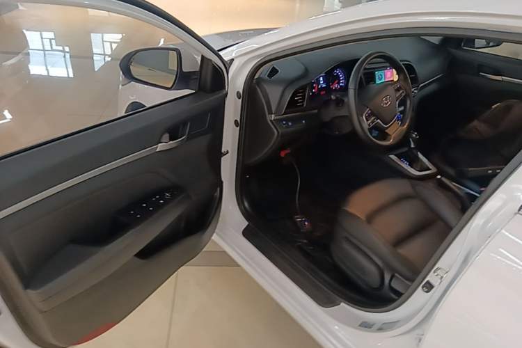 Used Hyundai Elantra (6th Generation / Lingdong) 2019 1.5L CVT ZhiXuan – Elite Version Driver Seat