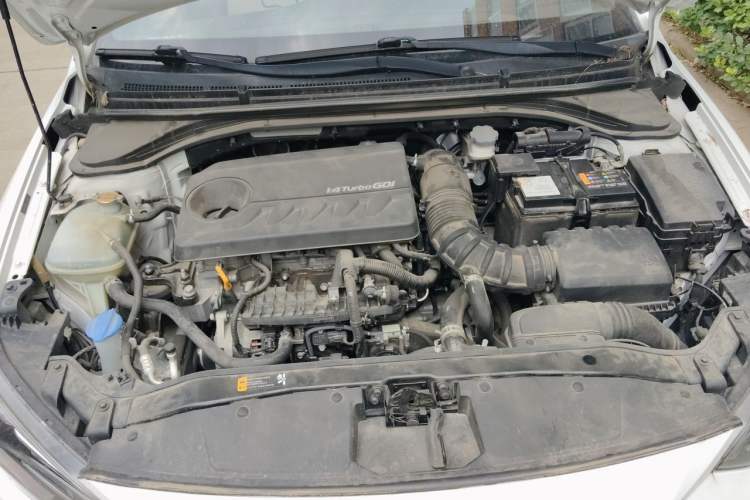 Used Hyundai Elantra (6th Generation / Lingdong) 2019 1.4T Dual-Clutch Xuan Dong · Dynamic Model Engine Bay