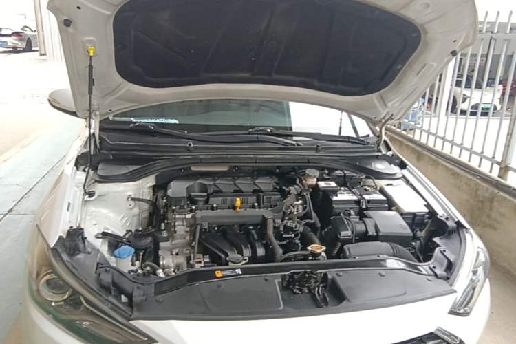 Used Hyundai Elantra (6th Generation / Lingdong) 2019 1.5L CVT ZhiXuan – Elite Version Engine Bay