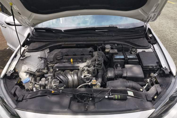Used Hyundai Elantra (6th Generation / Lingdong) 2019 1.5L CVT ZhiXuan – Elite Version Engine Bay
