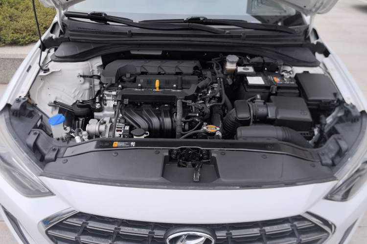 Used Hyundai Elantra (6th Generation / Lingdong) 2019 1.5L CVT ZhiXuan – Elite Version Engine Bay