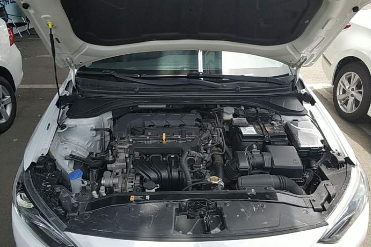Used Hyundai Elantra (6th Generation / Lingdong) 2019 1.5L CVT ZhiXuan – Elite Version Engine Bay