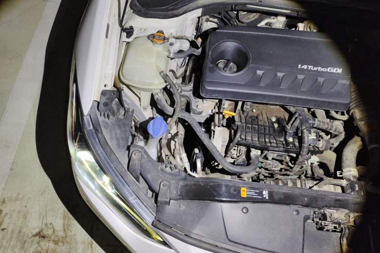 Used Hyundai Elantra (6th Generation / Lingdong) 2019 1.4T Dual-Clutch Xuan Dong · Dynamic Model Engine Bay Right