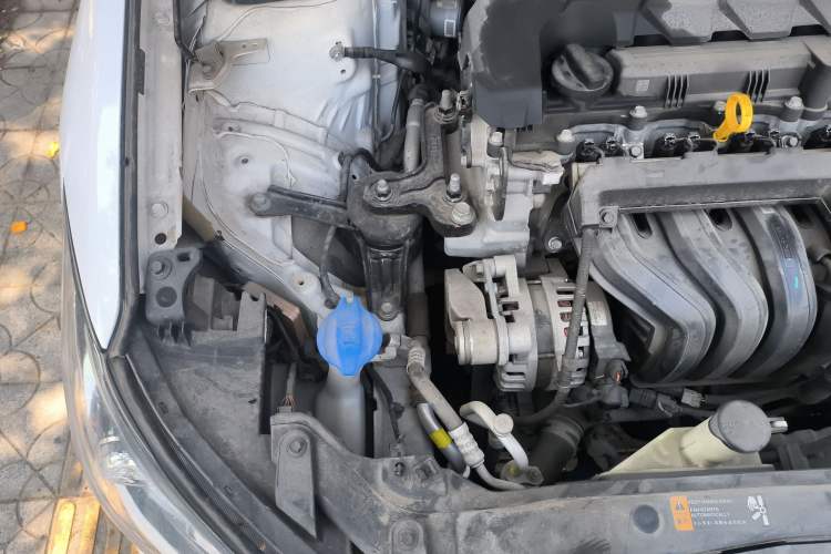 Used Hyundai Elantra (6th Generation / Lingdong) 2019 1.5L CVT ZhiXuan – Elite Version Engine Bay Right