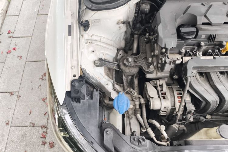 Used Hyundai Elantra (6th Generation / Lingdong) 2019 1.5L CVT ZhiXuan – Elite Version Engine Bay Right