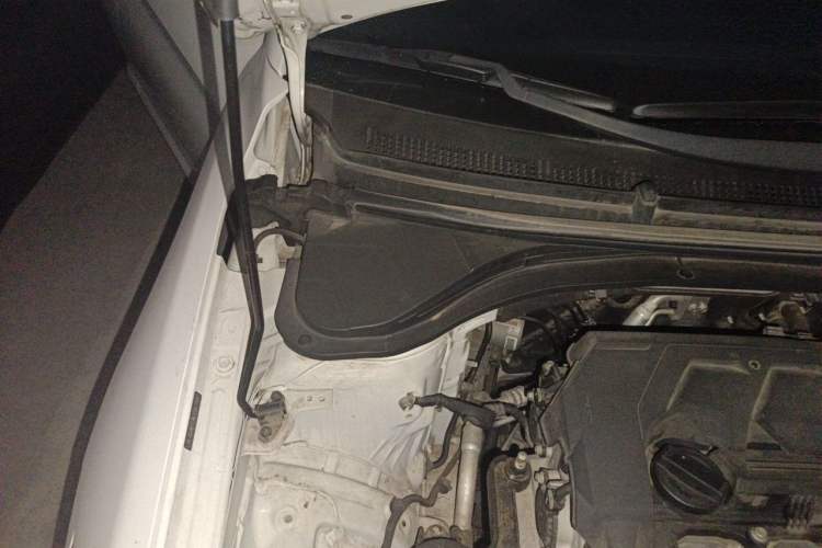 Used Hyundai Elantra (6th Generation / Lingdong) 2019 1.5L CVT ZhiXuan – Elite Version Engine Bay Right