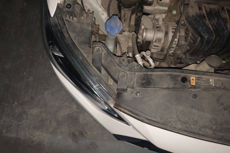 Used Hyundai Elantra (6th Generation / Lingdong) 2019 1.5L CVT ZhiXuan – Elite Version Engine Bay Right