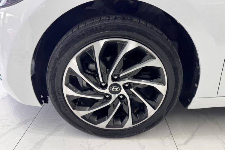 Used Hyundai Elantra (6th Generation / Lingdong) 2019 1.5L CVT ZhiXuan – Elite Version Exterior 11