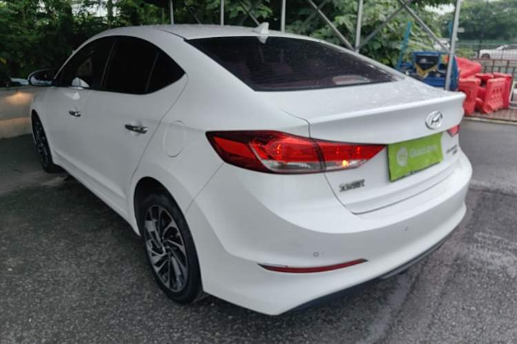 Used Hyundai Elantra (6th Generation / Lingdong) 2019 1.4T Dual-Clutch Xuan Dong · Dynamic Model Exterior 2